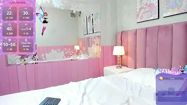 Snapshot of Hellencute18_ chatting on 04/26/26, 10:35 Hellencute18 online show from 04/26/26, 10:35