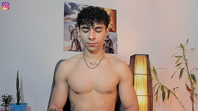 Alex zt7 online show from 05/14/26, 04:14