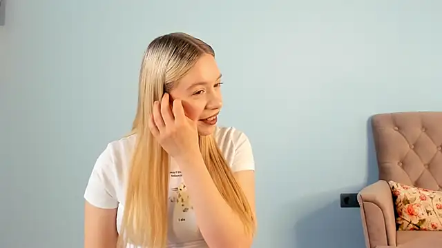 TrenaCavitt online show from 04/10/26, 06:18