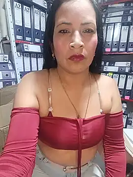 Snapshot of ZOE-WILDER_ chatting on 06/01/26, 02:30 ZOE-WILDER online show from 06/01/26, 02:30