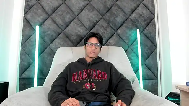 LiamKron online show from 05/11/26, 11:16