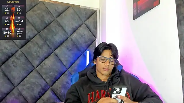 LiamKron online show from 06/22/26, 11:29