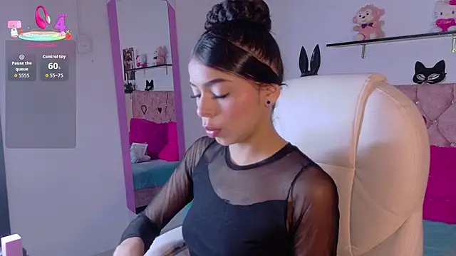 VelinaHoney online show from 04/29/26, 12:53