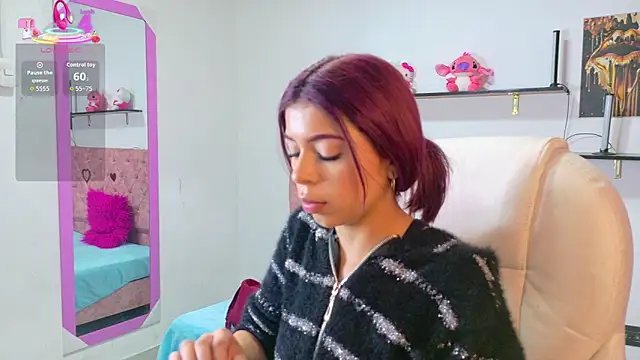 VelinaHoney online show from 06/10/26, 12:48