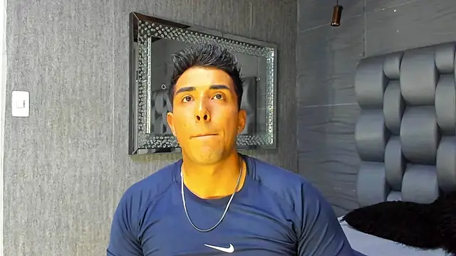 Snapshot of alangreek1 chatting on 04/16/26, 11:07 alangreek1 online show from 04/16/26, 11:07