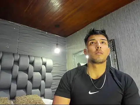 Snapshot of alangreek1 chatting on 05/11/26, 11:16 alangreek1 online show from 05/11/26, 11:16