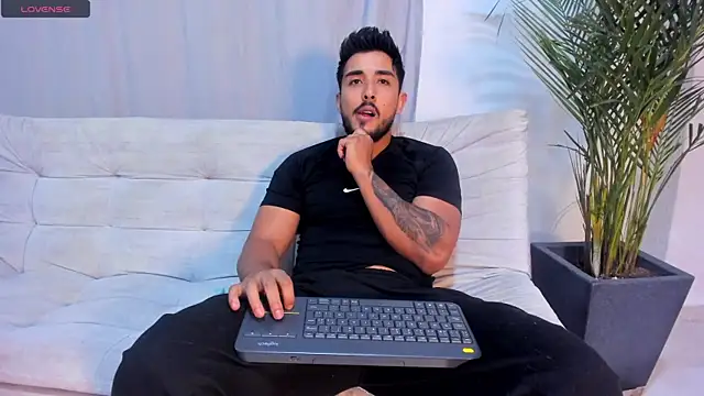 alangreek1 online show from 07/05/26, 03:34