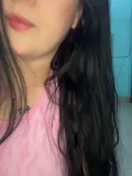 Snapshot of fer_latina26 chatting on 04/18/26, 05:00 fer latina26 online show from 04/18/26, 05:00