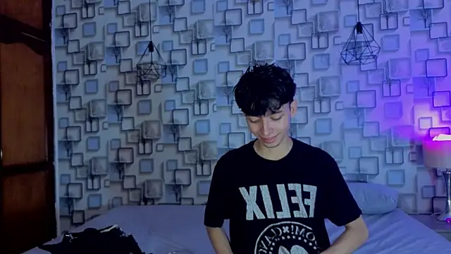 Twink Sebas7 online show from 06/24/26, 12:15