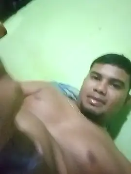 Snapshot of JosueA01 chatting on 04/08/26, 10:54 JosueA01 online show from 04/08/26, 10:54