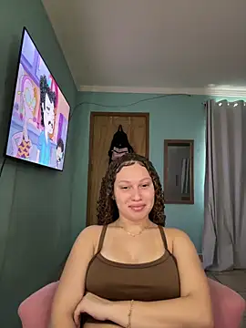 Snapshot of sophiiahot chatting on 05/28/26, 04:26 sophiiahot online show from 05/28/26, 04:26