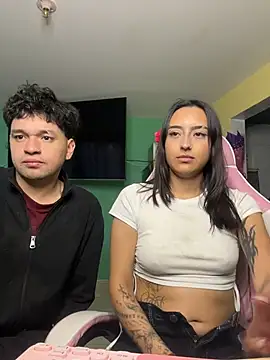 hotlatinocouple   online show from 06/23/26, 11:14