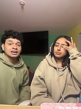 hotlatinocouple   online show from 06/29/26, 11:49