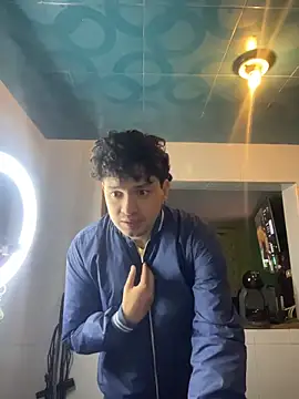 hotlatinocouple   online show from 07/18/26, 06:28