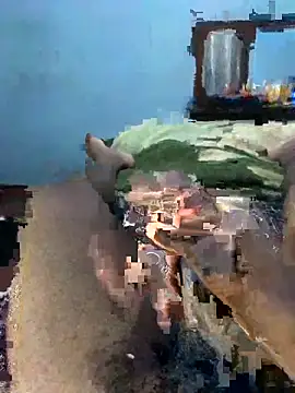 Snapshot of YourfavDick04 chatting on 04/13/26, 07:41 YourfavDick04 online show from 04/13/26, 07:41