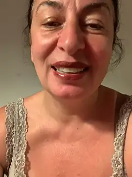 Snapshot of Lizzaa80 chatting on 07/01/26, 04:29 Lizzaa80 online show from 07/01/26, 04:29