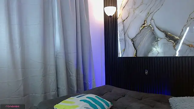 triiangel latinboy online show from 05/11/26, 02:45