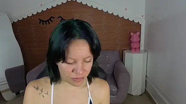 Snapshot of lewii_t chatting on 04/09/26, 01:16 lewii t online show from 04/09/26, 01:16