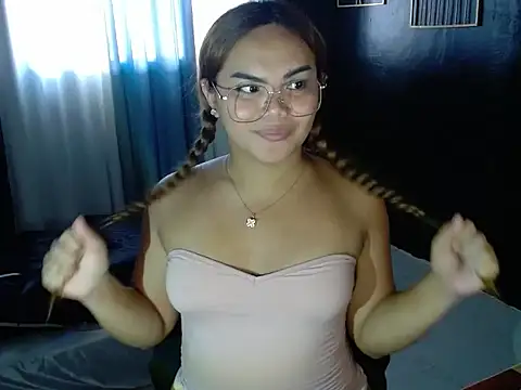 Kylie mortel online show from 04/09/26, 04:01