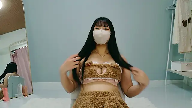 yuno 168 online show from 04/21/26, 04:52