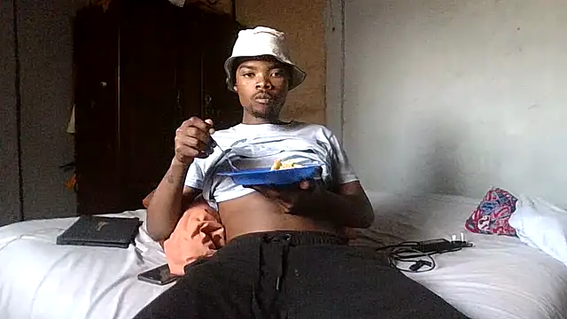 Snapshot of Nkazimulz chatting on 08/08/26, 11:56 Nkazimulz online show from 08/08/26, 11:56