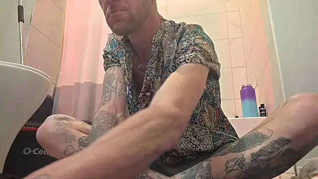 rawanduncut4u online show from 04/14/26, 03:40