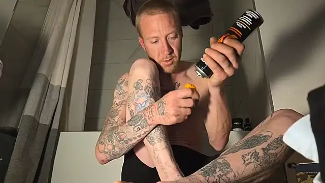 rawanduncut4u online show from 04/16/26, 08:26