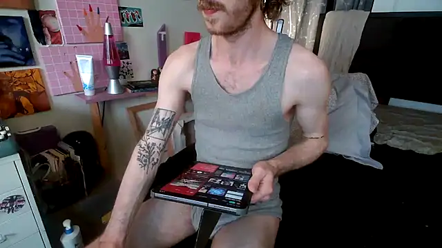 Snapshot of gnickname chatting on 05/20/26, 12:17 gnickname online show from 05/20/26, 12:17