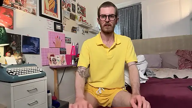 gnickname online show from 06/29/26, 03:24