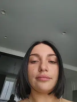 Snapshot of LucyHotty_ chatting on 04/16/26, 01:12 LucyHotty online show from 04/16/26, 01:12