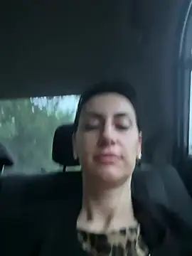 MissGiulia online show from 05/14/26, 02:51