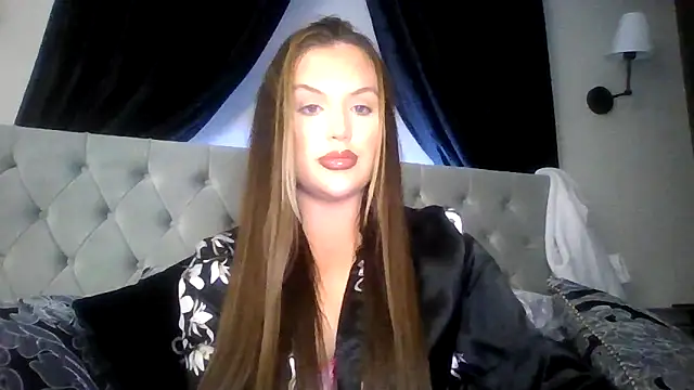 shelbyeyex online show from 04/16/26, 05:14