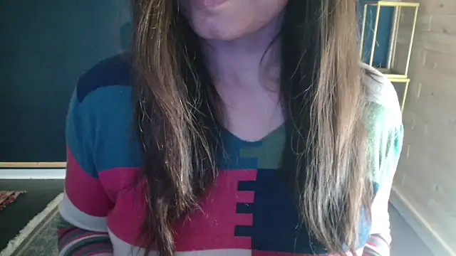 NicoleLove  online show from 06/05/26, 06:52