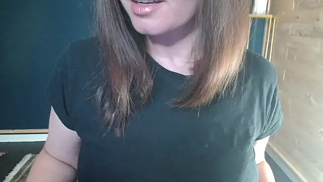 NicoleLove  online show from 07/13/26, 06:49