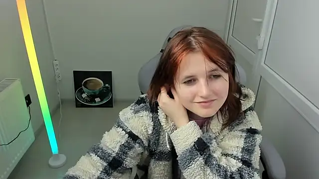 GoldenKiss online show from 05/15/26, 06:42