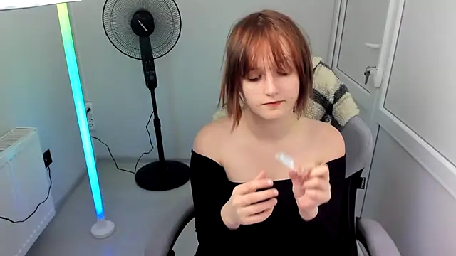 GoldenKiss online show from 05/28/26, 12:24