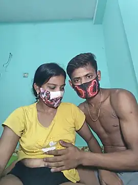 Hot-Couple4 online show from 05/24/26, 06:02
