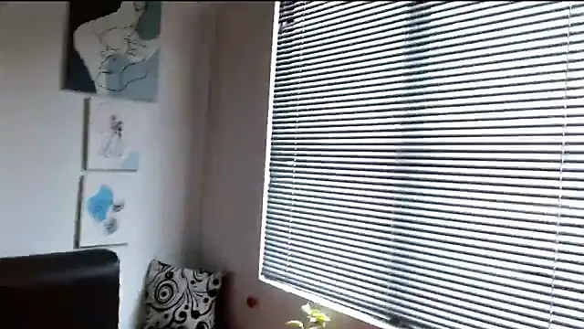 Snapshot of alisonnturbay chatting on 05/02/26, 03:06 alisonnturbay online show from 05/02/26, 03:06