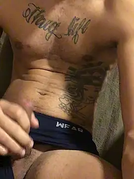 TatuadoCearense22cm online show from 04/17/26, 02:42