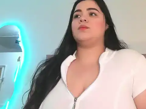 laurenlaine online show from 04/25/26, 05:32