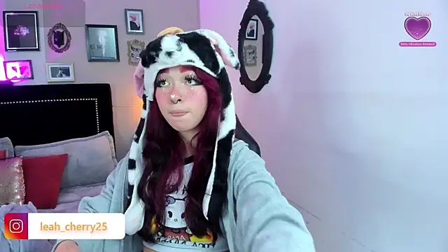 Leah cherry online show from 05/25/26, 08:59