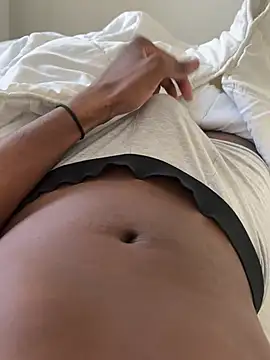 noirhetero24c online show from 04/21/26, 07:25