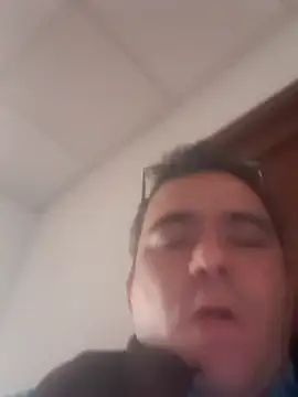 Ismael993A online show from 04/19/26, 10:47