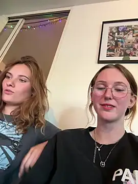 SweetNatalie699 online show from 05/14/26, 06:04