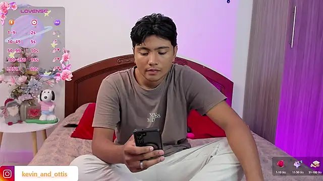 Snapshot of keyott chatting on 06/21/26, 08:44 keyott online show from 06/21/26, 08:44