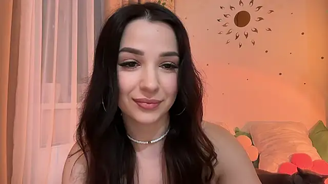 emilytr1xxy online show from 04/21/26, 04:12