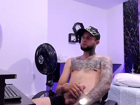 Snapshot of liam_heart chatting on 04/09/26, 08:58 liam heart online show from 04/09/26, 08:58