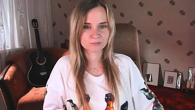 MiaSparkes online show from 07/04/26, 10:43