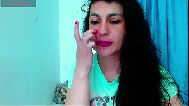 diosa gil online show from 05/08/26, 02:06