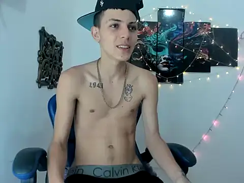 Snapshot of Yherferson_45 chatting on 04/12/26, 05:34 Yherferson 45 online show from 04/12/26, 05:34